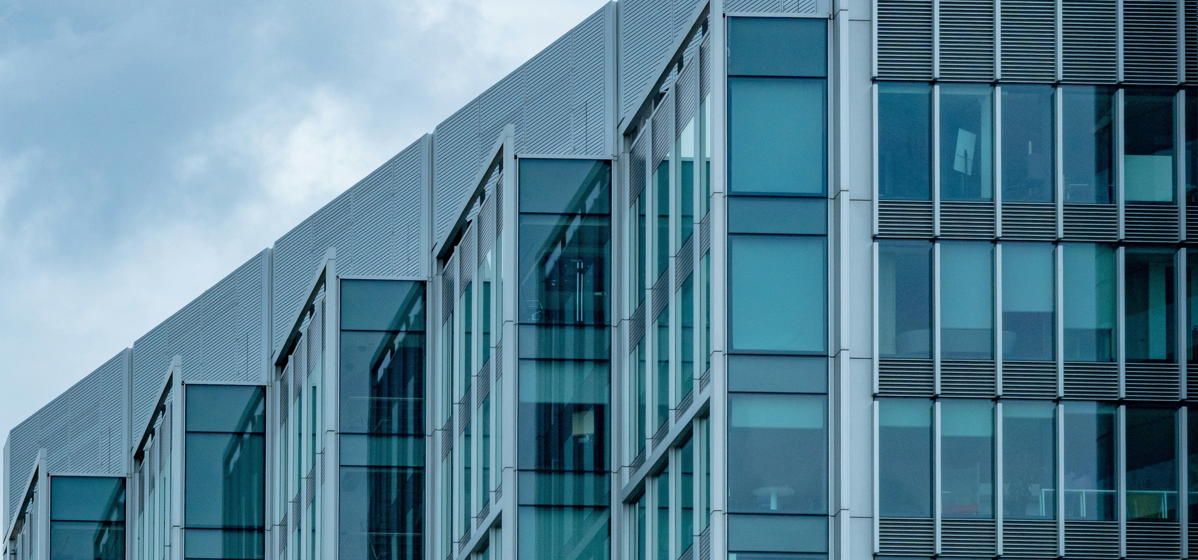 slider image slider_item_Hhpfh6